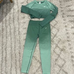 Gymshark green ombré set